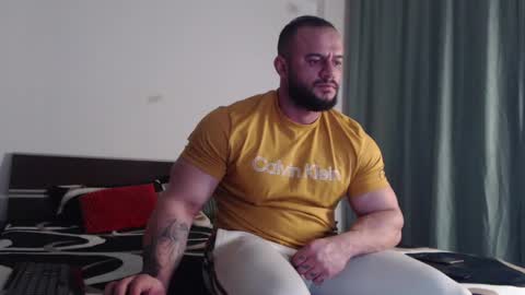 Snapshot of rickymiami1 chatting on March 4, 2025, 9:11 pm rickymiami1 online show from March 4, 2025, 9:11 pm