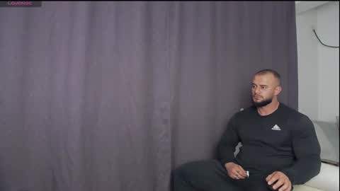 Snapshot of rickymiami1 chatting on October 10, 2025, 7:46 pm rickymiami1 online show from October 10, 2025, 7:46 pm