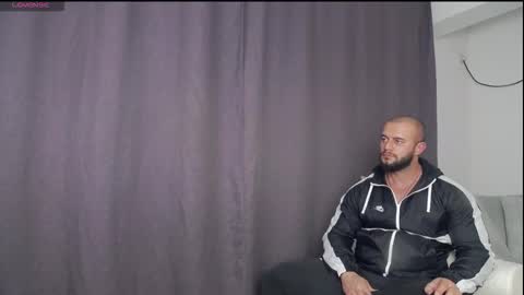 Snapshot of rickymiami1 chatting on November 4, 2025, 5:12 pm rickymiami1 online show from November 4, 2025, 5:12 pm