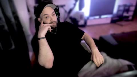 Snapshot of riptid3_ chatting on February 12, 2025, 11:20 pm Ask Me online show from February 12, 2025, 11:20 pm