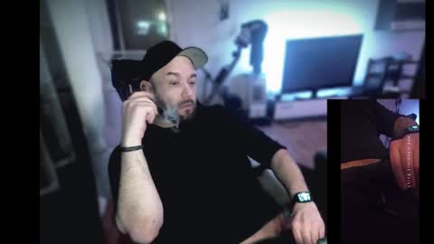 Snapshot of riptid3_ chatting on March 1, 2025, 6:11 pm Ask Me online show from March 1, 2025, 6:11 pm