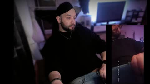 Snapshot of riptid3_ chatting on March 1, 2025, 9:59 pm Ask Me online show from March 1, 2025, 9:59 pm