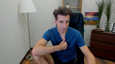 Snapshot of rishu_ chatting on January 5, 2025, 10:21 am VAnitas online show from January 5, 2025, 10:21 am