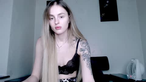 Snapshot of rita_orra chatting on February 4, 2025, 9:31 pm Rita online show from February 4, 2025, 9:31 pm