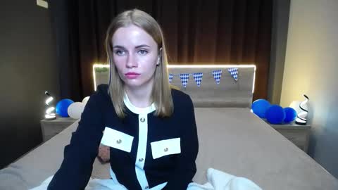 Snapshot of ritakiskis chatting on September 24, 2025, 7:17 pm ritakiskis online show from September 24, 2025, 7:17 pm