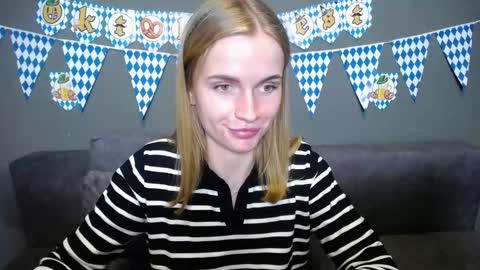 Snapshot of ritakiskis chatting on September 29, 2025, 7:30 pm ritakiskis online show from September 29, 2025, 7:30 pm