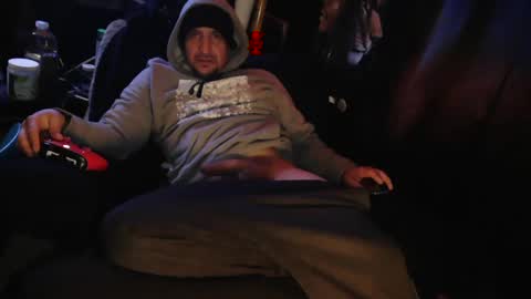 rm_discov3ri33z online show from February 7, 2025, 9:58 am