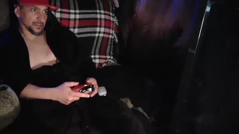 rm_discov3ri33z online show from February 8, 2025, 8:31 am