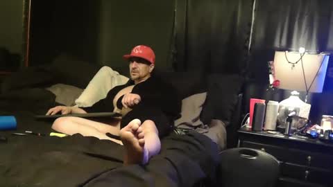 rm_discov3ri33z online show from February 16, 2025, 4:53 am