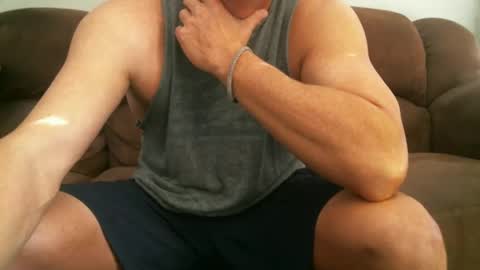 Snapshot of roadhouse122 chatting on December 17, 2024, 3:17 pm roadhouse122 online show from December 17, 2024, 3:17 pm