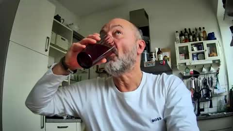 Snapshot of roadrunnerger chatting on February 22, 2025, 12:40 pm roadrunnerger online show from February 22, 2025, 12:40 pm