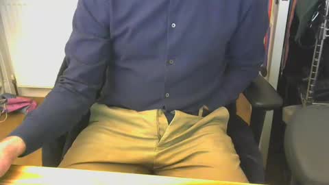 Snapshot of rob3616 chatting on February 27, 2025, 9:14 pm rob3616 online show from February 27, 2025, 9:14 pm