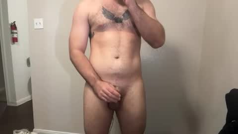 Snapshot of roberto57003 chatting on November 17, 2025, 5:24 am roberto57003 online show from November 17, 2025, 5:24 am