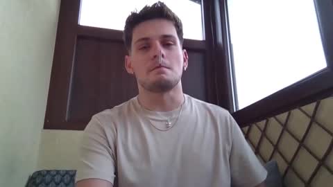 Snapshot of roberto_twink1 chatting on January 3, 2025, 9:36 am Roberto online show from January 3, 2025, 9:36 am