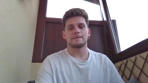 Snapshot of roberto_twink1 chatting on January 7, 2025, 2:08 pm Roberto online show from January 7, 2025, 2:08 pm