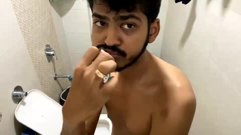 Snapshot of robertsalia220 chatting on December 26, 2024, 4:10 am Robertsalia online show from December 26, 2024, 4:10 am