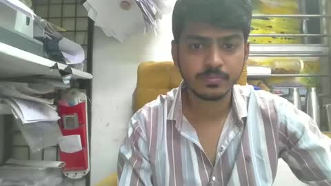 Snapshot of robertsalia220 chatting on March 12, 2025, 8:19 am Robertsalia online show from March 12, 2025, 8:19 am