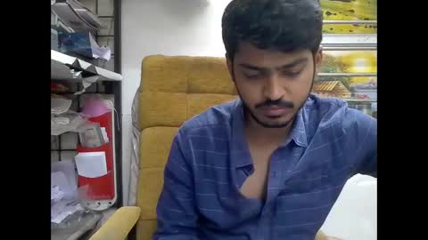 Snapshot of robertsalia220 chatting on November 5, 2025, 2:28 pm Robertsalia online show from November 5, 2025, 2:28 pm