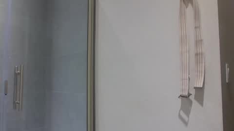 robintheneighbor online show from November 17, 2025, 6:30 am