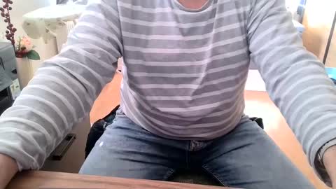 Snapshot of rolandloser1000 chatting on January 19, 2025, 1:22 pm rolandloser1000 online show from January 19, 2025, 1:22 pm