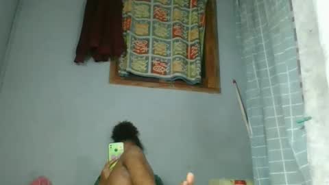 Snapshot of rosia22 chatting on October 3, 2025, 7:55 pm rosia22 online show from October 3, 2025, 7:55 pm