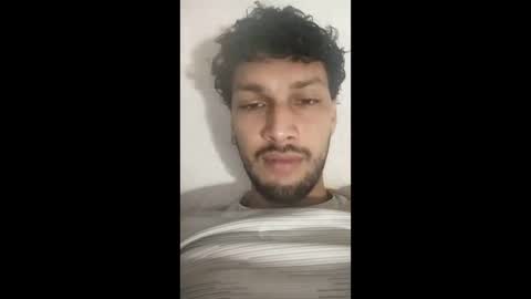 Snapshot of roskof69 chatting on February 4, 2025, 2:28 am Ribuu online show from February 4, 2025, 2:28 am