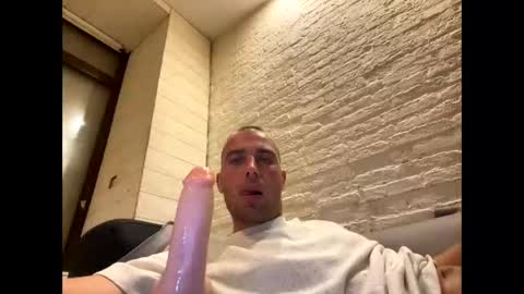 Snapshot of rotteei1 chatting on October 7, 2025, 4:26 pm rotteei1 online show from October 7, 2025, 4:26 pm