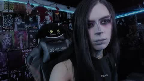 Snapshot of rotten_dreams chatting on September 9, 2025, 9:03 pm rot online show from September 9, 2025, 9:03 pm