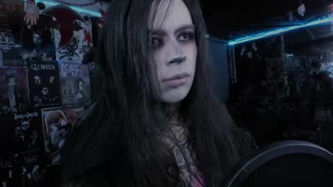 Snapshot of rotten_dreams chatting on September 10, 2025, 11:38 pm rot online show from September 10, 2025, 11:38 pm