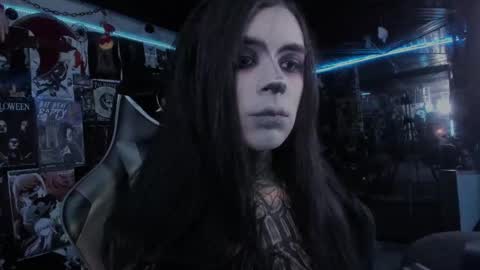 Snapshot of rotten_dreams chatting on September 24, 2025, 10:57 pm rot online show from September 24, 2025, 10:57 pm