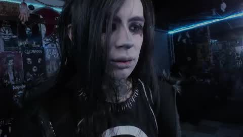 Snapshot of rotten_dreams chatting on September 27, 2025, 10:48 pm rot online show from September 27, 2025, 10:48 pm