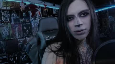 Snapshot of rotten_dreams chatting on September 29, 2025, 10:36 pm rot online show from September 29, 2025, 10:36 pm