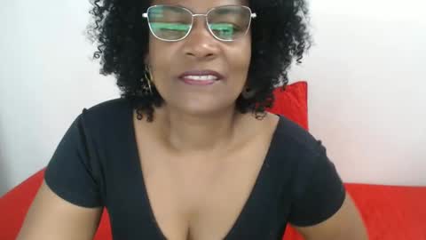 luxa online show from December 15, 2024, 6:26 pm