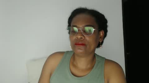 luxa online show from September 26, 2025, 12:25 am