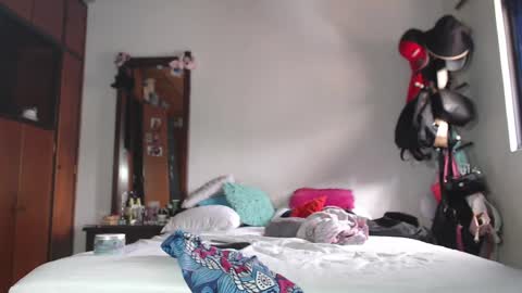 Snapshot of rousse_ellise1 chatting on March 2, 2025, 7:45 pm rousse online show from March 2, 2025, 7:45 pm