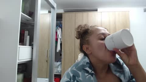 Snapshot of roxanalove7 chatting on December 24, 2024, 1:16 am Roxana online show from December 24, 2024, 1:16 am