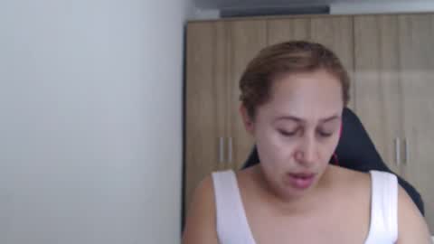 Snapshot of roxanalove7 chatting on September 21, 2025, 9:05 pm Roxana online show from September 21, 2025, 9:05 pm