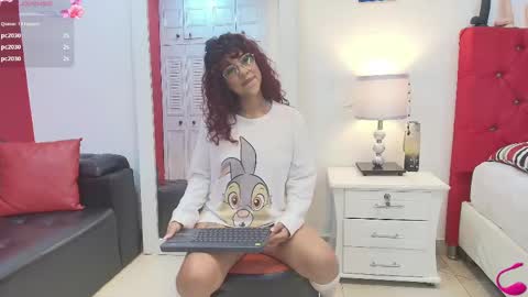 Snapshot of roy_luna chatting on February 15, 2025, 4:45 pm Roy Luna online show from February 15, 2025, 4:45 pm