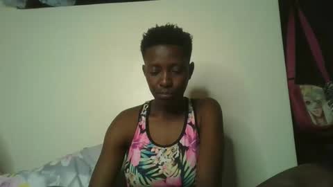 Snapshot of royal_kendrah chatting on September 16, 2025, 7:37 pm royal_kendrah online show from September 16, 2025, 7:37 pm