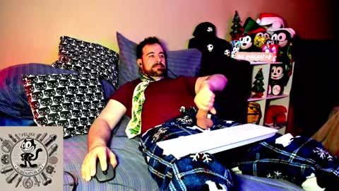 Snapshot of rubenator69 chatting on December 25, 2024, 9:00 pm Ruben online show from December 25, 2024, 9:00 pm