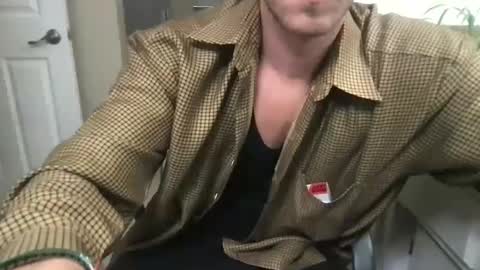 Snapshot of rubyrod56 chatting on January 1, 2025, 10:24 pm rubyrod56 online show from January 1, 2025, 10:24 pm