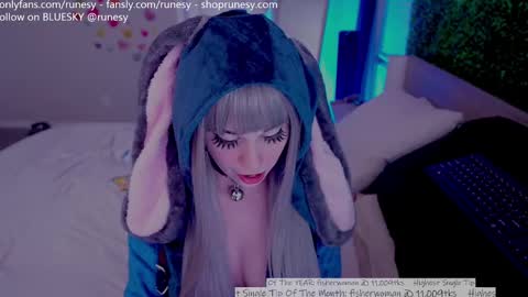 Snapshot of runesy chatting on February 22, 2025, 4:07 am Lady online show from February 22, 2025, 4:07 am