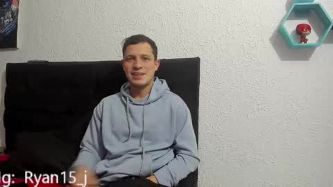 Snapshot of ryan15_ chatting on February 26, 2025, 11:52 am Ryan 15 online show from February 26, 2025, 11:52 am