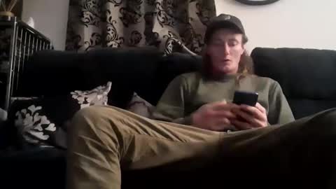 Snapshot of rydot5890 chatting on September 24, 2025, 9:23 am rydot5890 online show from September 24, 2025, 9:23 am