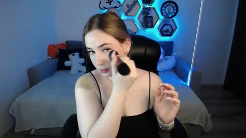 Snapshot of sabrinviolet chatting on January 31, 2025, 9:05 am Sabrina Violet online show from January 31, 2025, 9:05 am