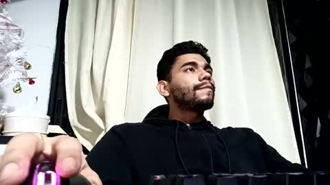 Sack online show from December 4, 2024, 6:33 am