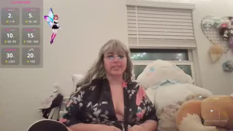 Snapshot of sadgirlsocial chatting on October 3, 2025, 5:26 am sweet angel baby online show from October 3, 2025, 5:26 am