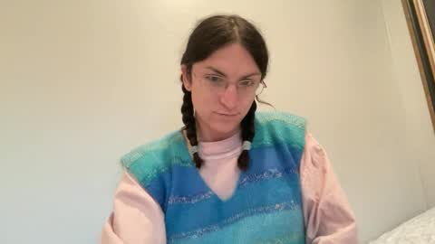 Snapshot of sadie_stars chatting on December 20, 2024, 12:41 am Sadie online show from December 20, 2024, 12:41 am