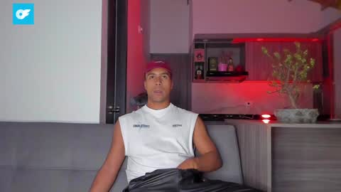 Snapshot of sag_1998 chatting on February 7, 2025, 4:06 am Sag online show from February 7, 2025, 4:06 am