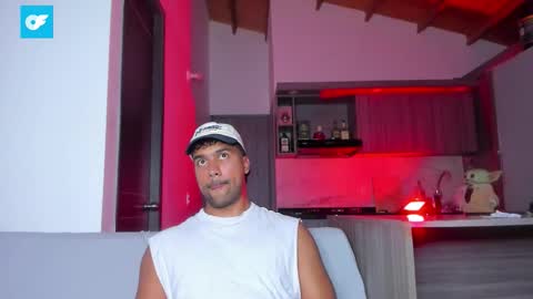 Snapshot of sag_1998 chatting on October 3, 2025, 6:21 am Sag online show from October 3, 2025, 6:21 am